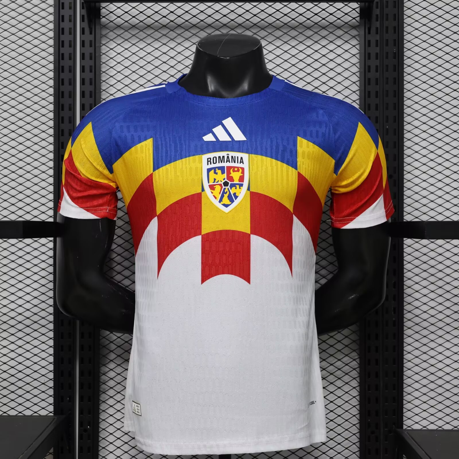 2026 Player Version Romania Special Edition Football Jersey 1:1 Thai Quality（The player version jersey is a bit tight, please pay attention to the size selection）