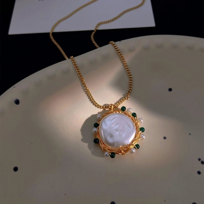 Elegant Sweet Flower Resin Copper Resin Pendant Necklace