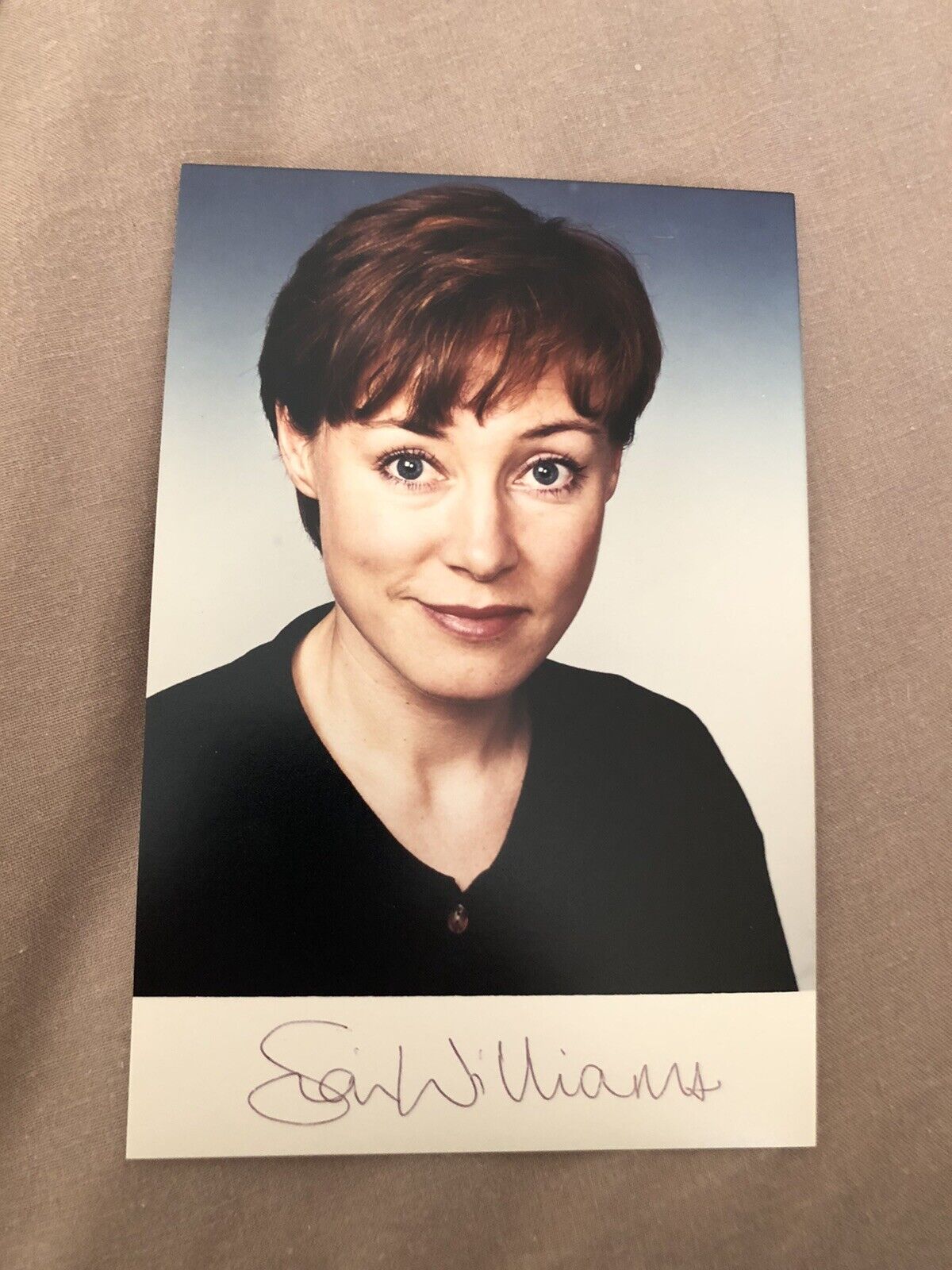 SIAN WILLIAMS (BBC BREAKFAST NEWS) VINTAGE SIGNED Photo Poster painting