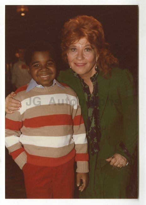 Gary Coleman & Charlotte Rae - Diff'rent Strokes