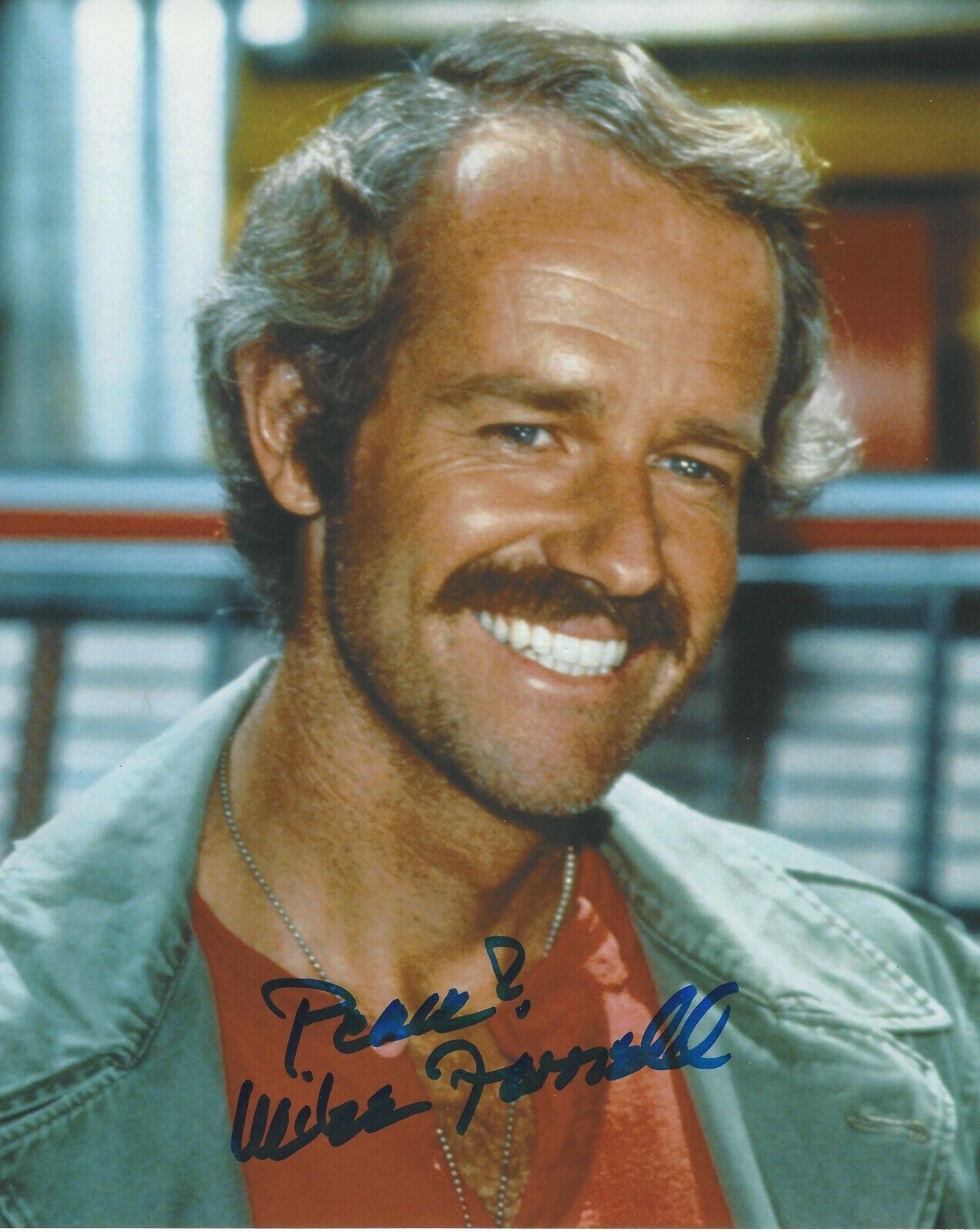 MIKE FARRELL SIGNED 'M*A*S*H' 8x10 Photo Poster painting w/COA ACTOR CAPTAIN BJ HUNNICUTT MASH