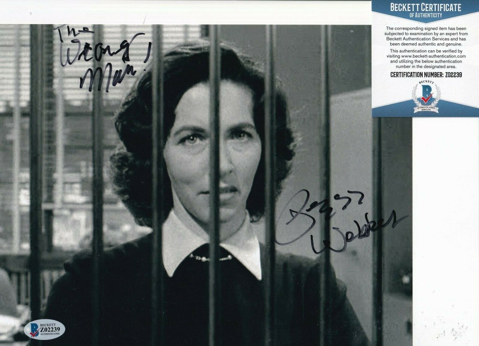 PEGGY WEBBER signed (THE WRONG MAN Miss Dennerly Movie 8X10 Photo Poster painting BECKETT Z02239