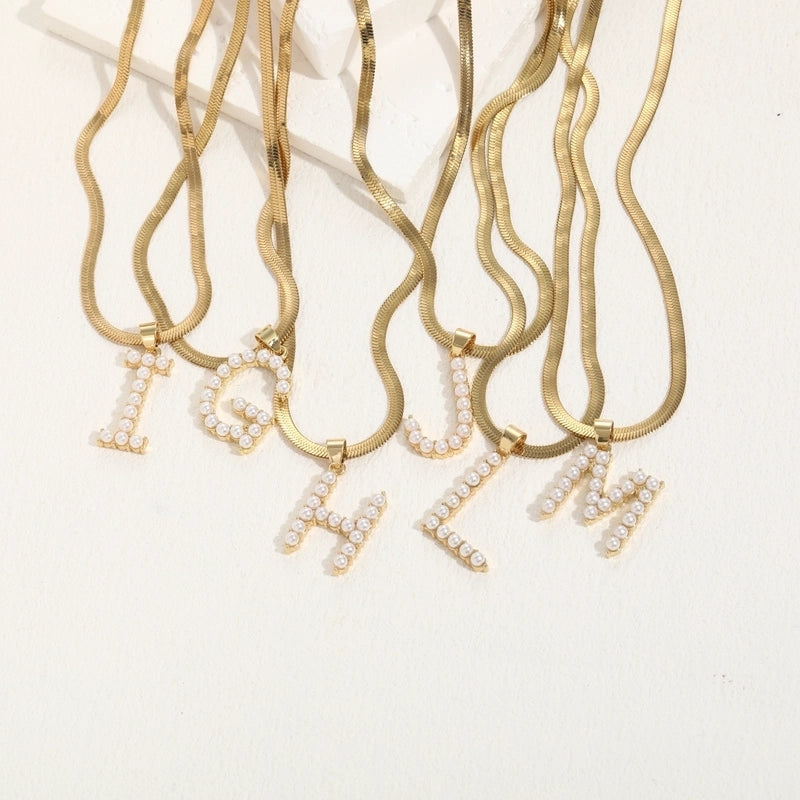 Elegant Luxurious Classic Style Letter Copper 14k Gold Plated Artificial Pearls Pendant Necklace In Bulk