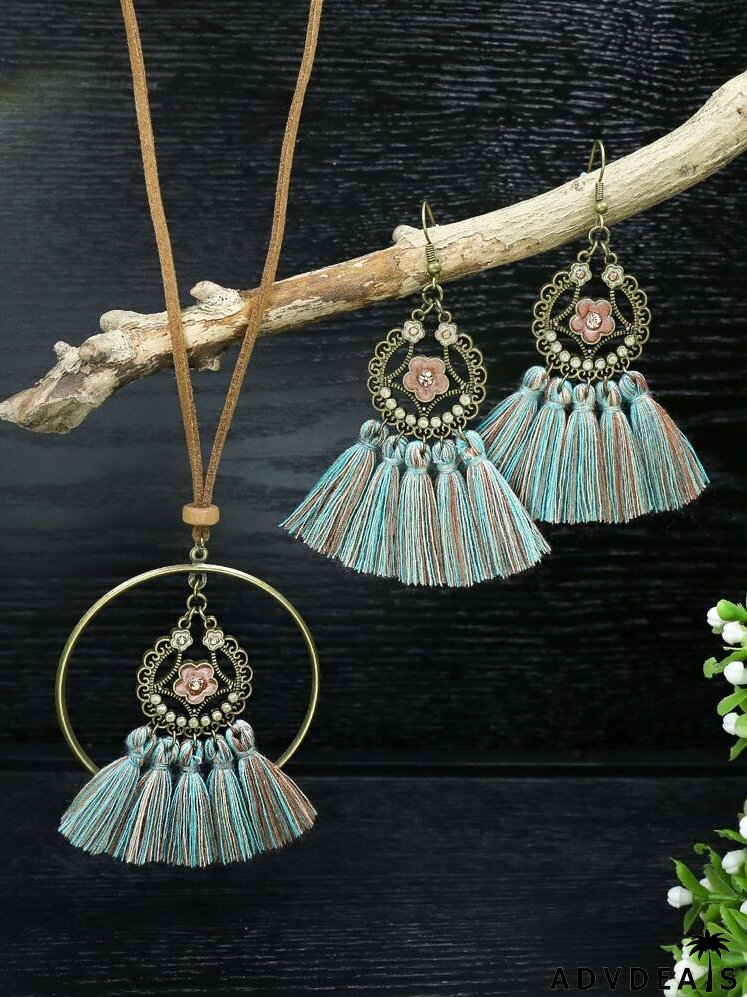 Flower Decor Tassel Pendant Necklace & Drop Earrings