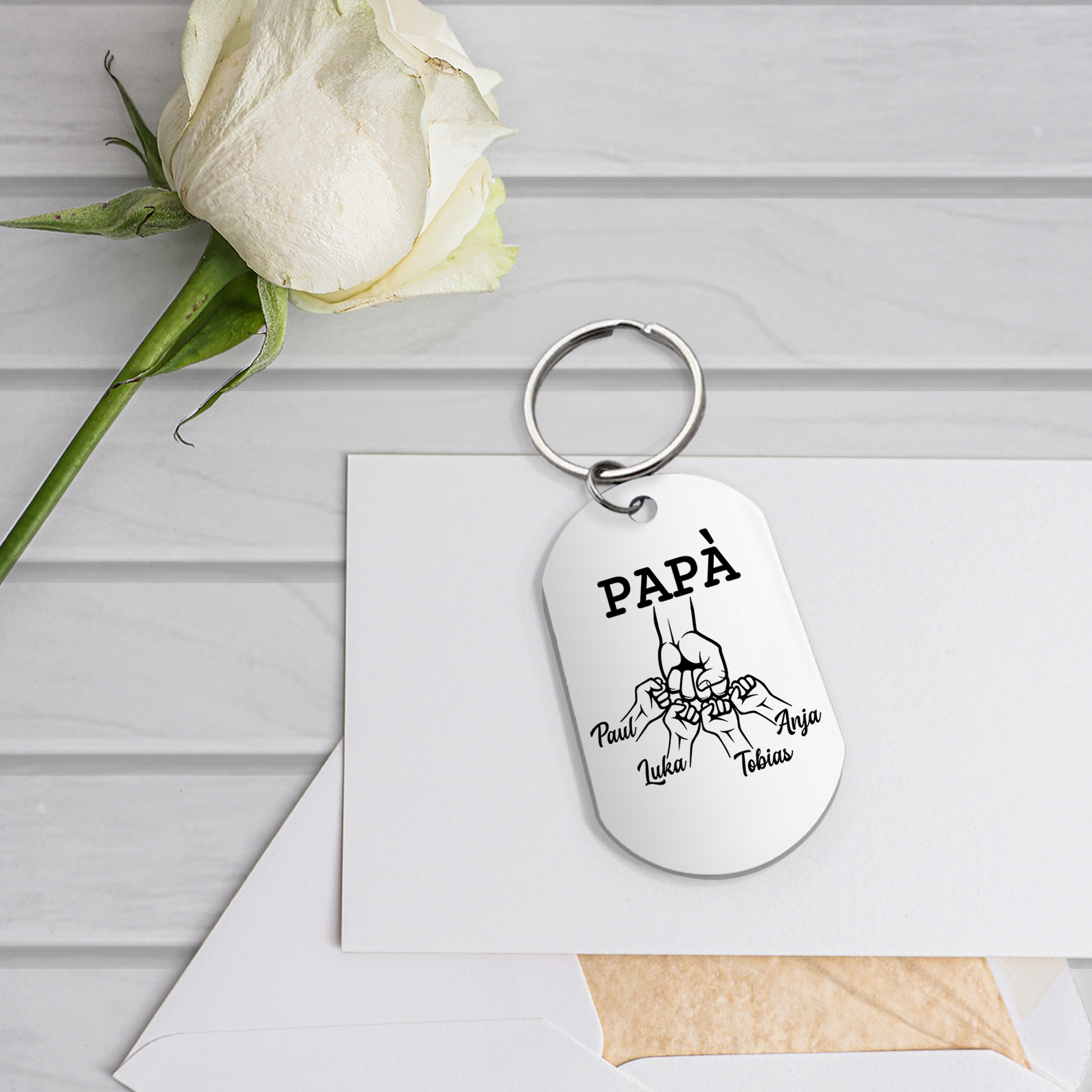 Caro Papà Abbiamo Cercato Di Trovare Il Regalo Perfetto-Portachiavi pugno a pugno 4 nomi regalo per papà