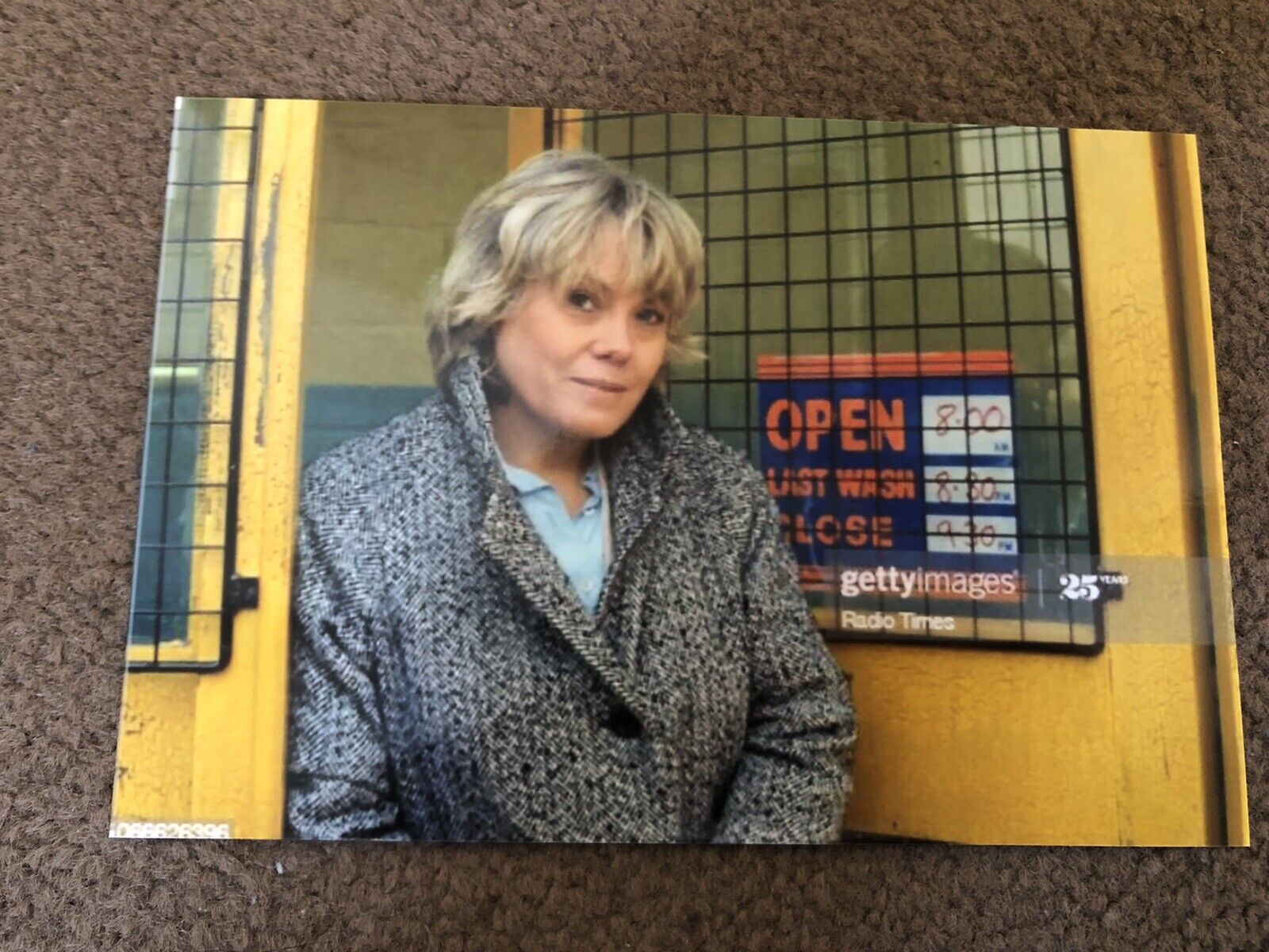 WENDY RICHARD (EASTENDERS) UNSIGNED Photo Poster painting- 6x4”