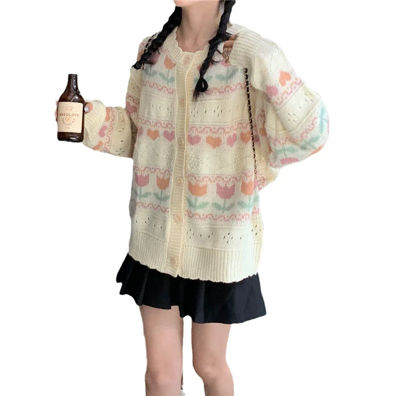 Uveng Uveng Autumn's New Retro Love-Loving Wreavage Hollow Spliced Antique Feel Loose Knitted Cardigan Women's Sweater Jacket