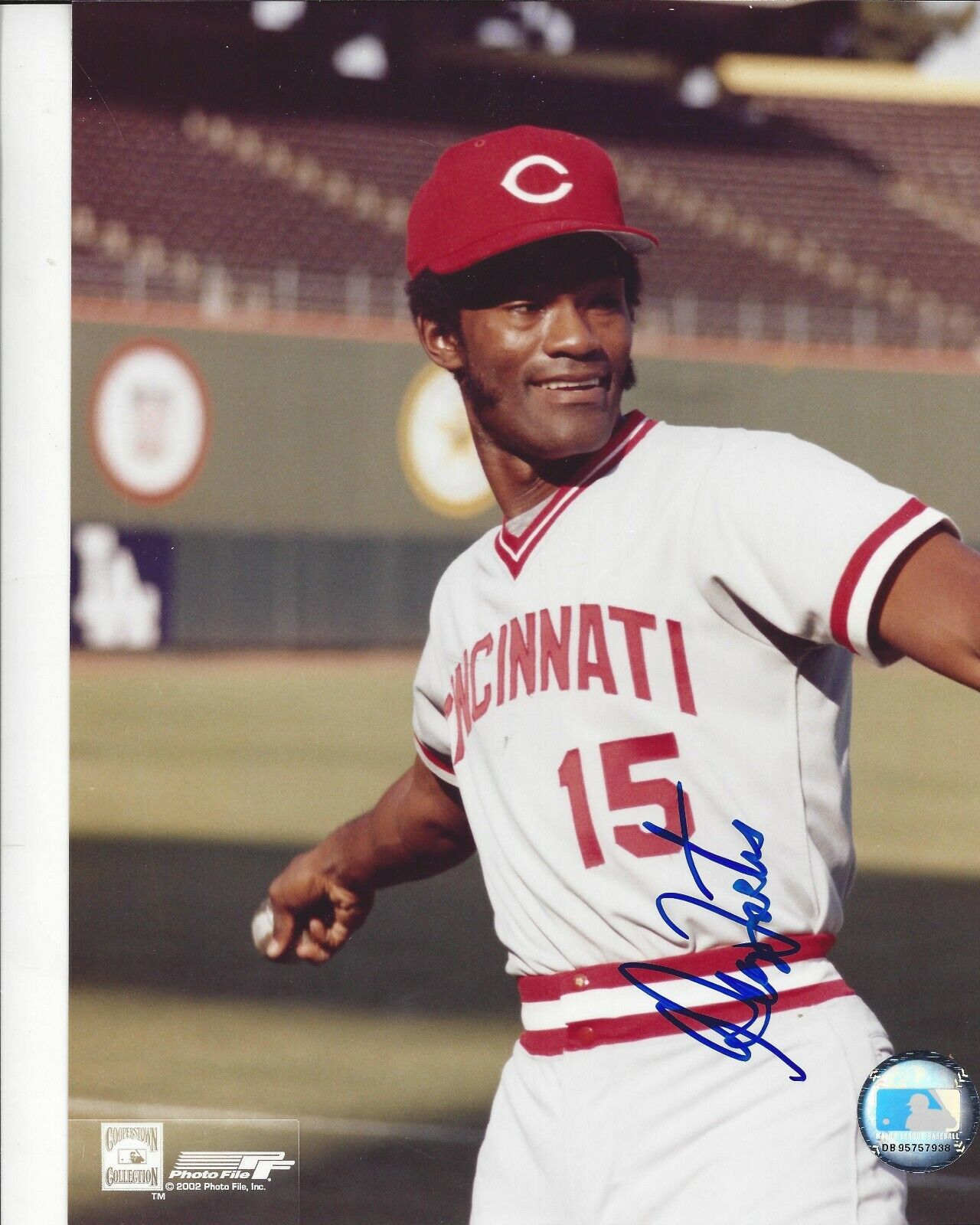 8x10 Autographed George Foster Photo Poster painting Cincinnati reds MVP S017