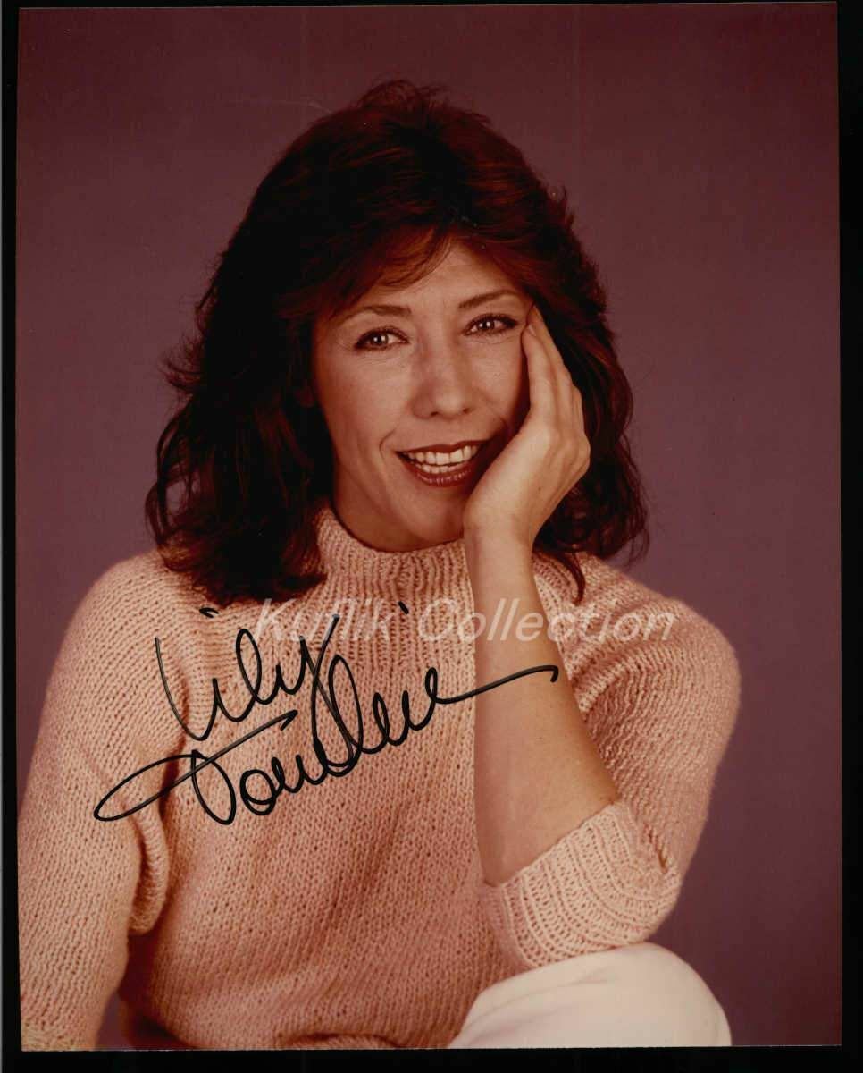 Lily Tomlin - Signed Autograph Color 8x10 Photo Poster painting - All of Me