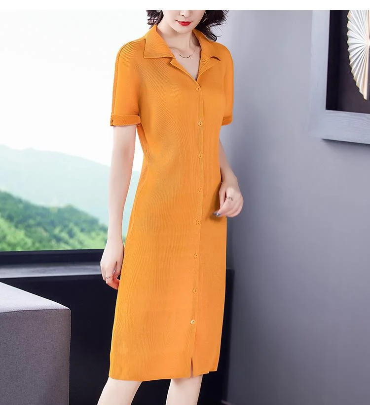 Elegant pleated mid-length dress