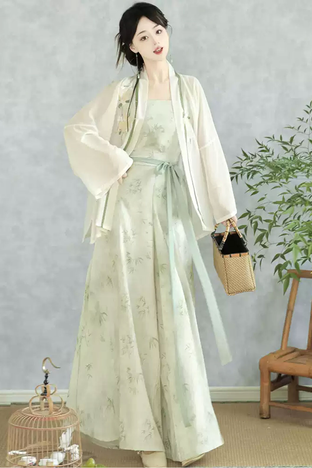 Modern Hanfu Green Embroidered Dress Chinese fashion - fuyezhucui 浮叶竹翠 Stupa Stones