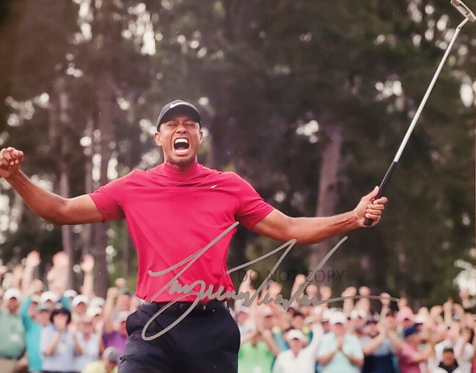 Tiger Woods Signed 8x10 Photo Poster painting Print Autograph PGA Golf Celebration REPRINT