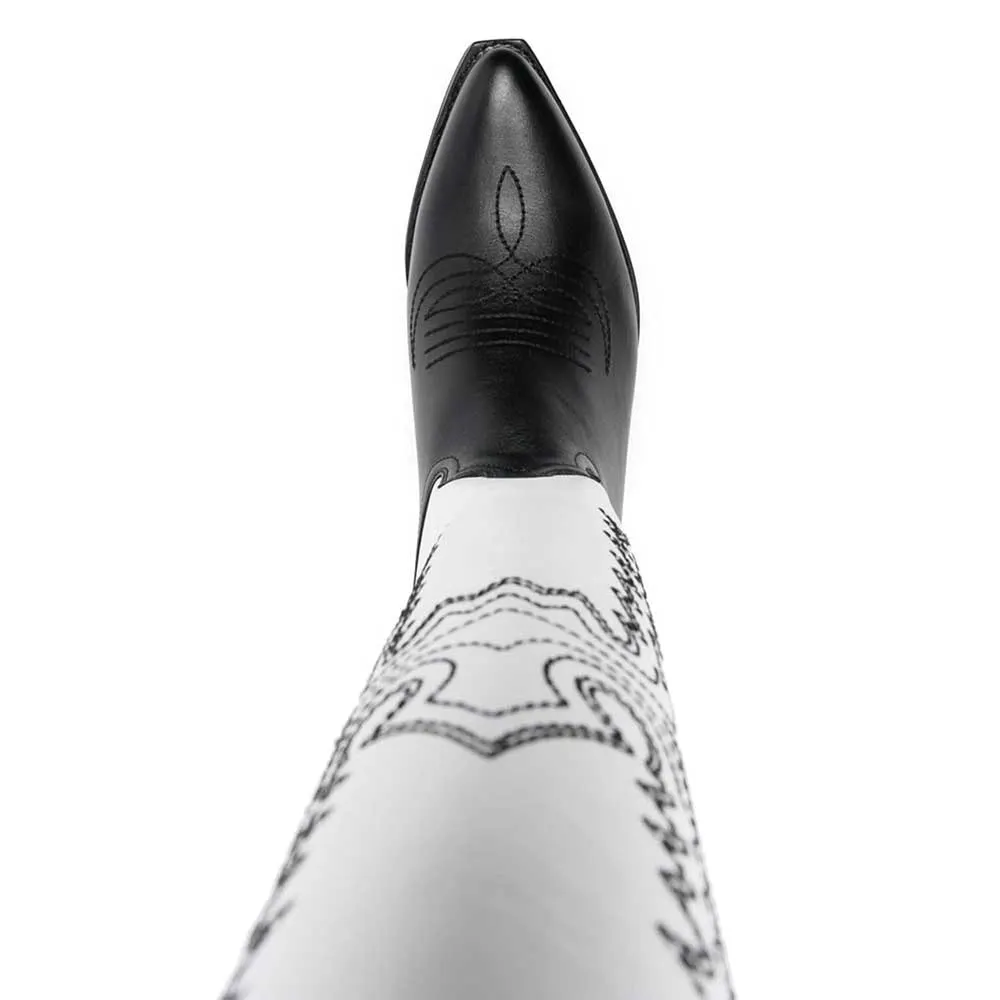 Sophisticated White Pointed Toe Cowgirl Boots