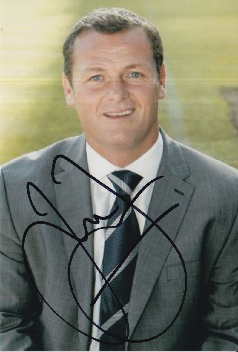 IPSWICH TOWN HAND SIGNED JIM MAGILTON 6X4 Photo Poster painting.