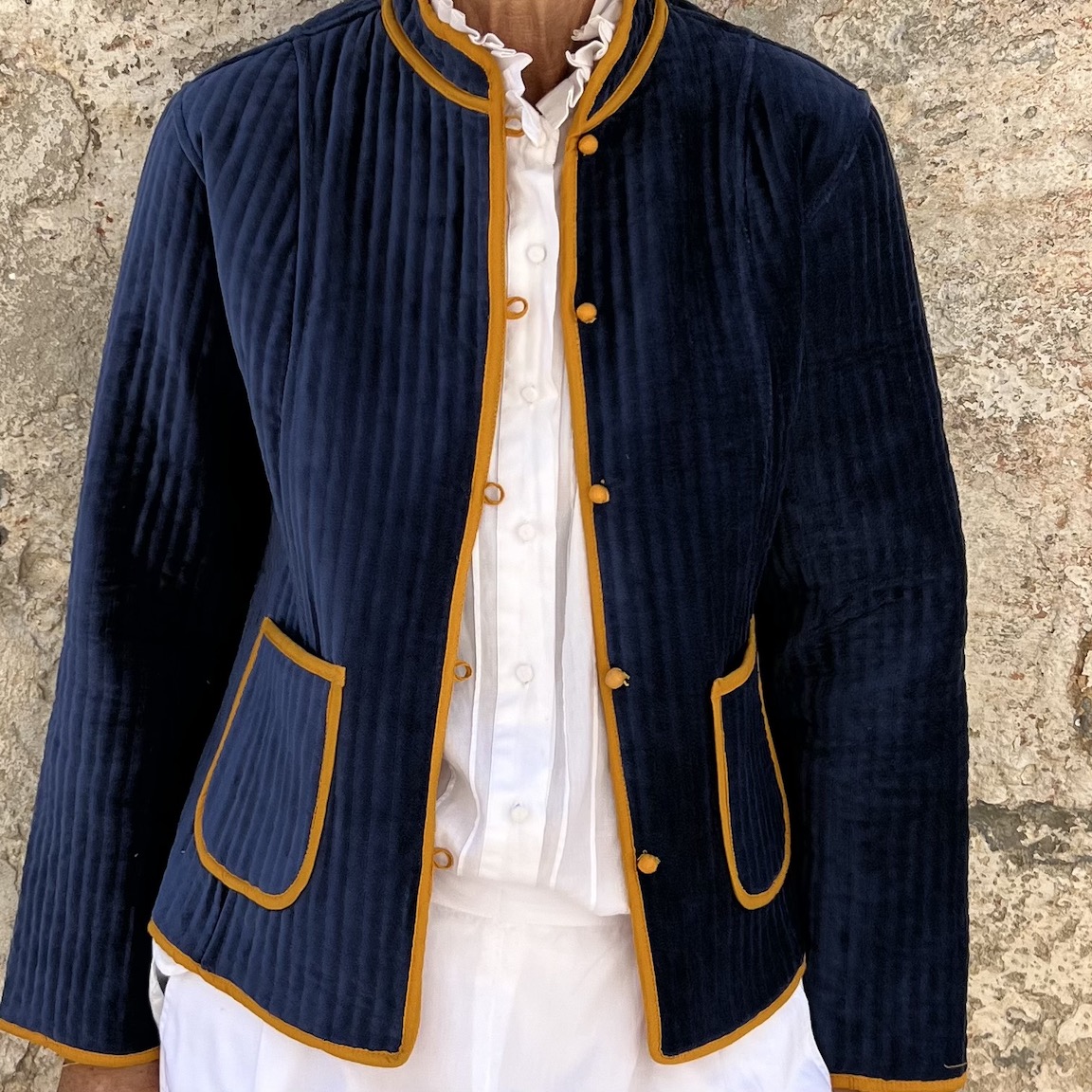 Vacation loose jacket 310