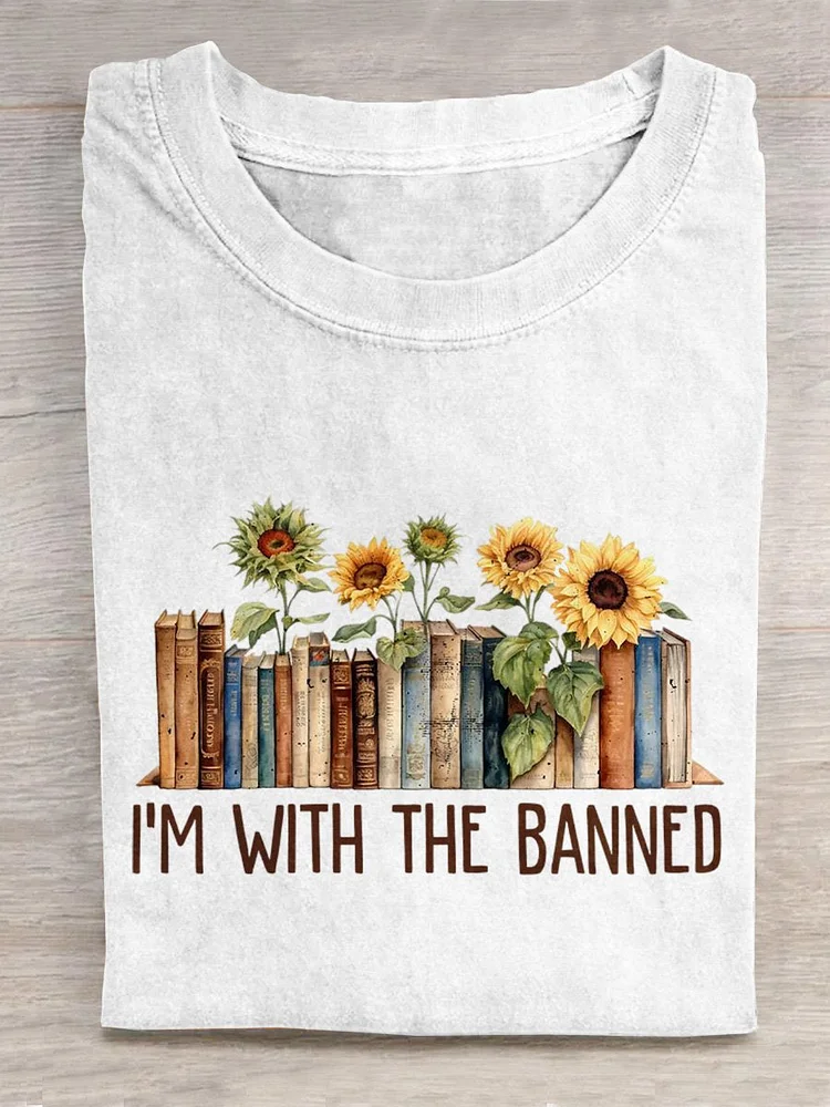 Teecade Teecade  "I'm With The Banned" Funny Book Lover Slogan Printed T-shirt