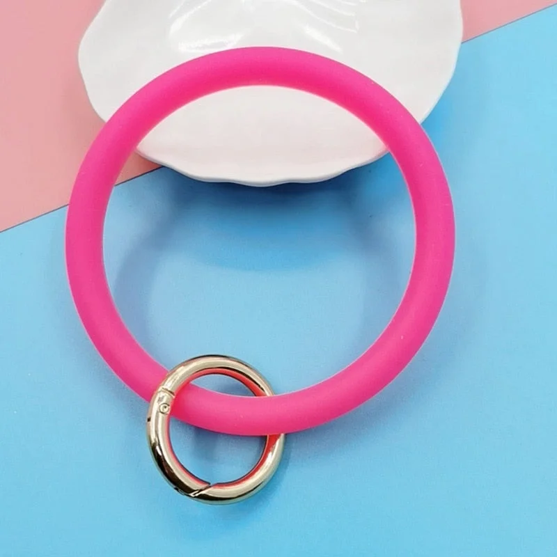 Dvacaman Hot Sale Big O Shaped Silicone Loop Wrist Key Ring Keychain with Gold O Clasp Round Key Wrist Strap Accessory Wholesale