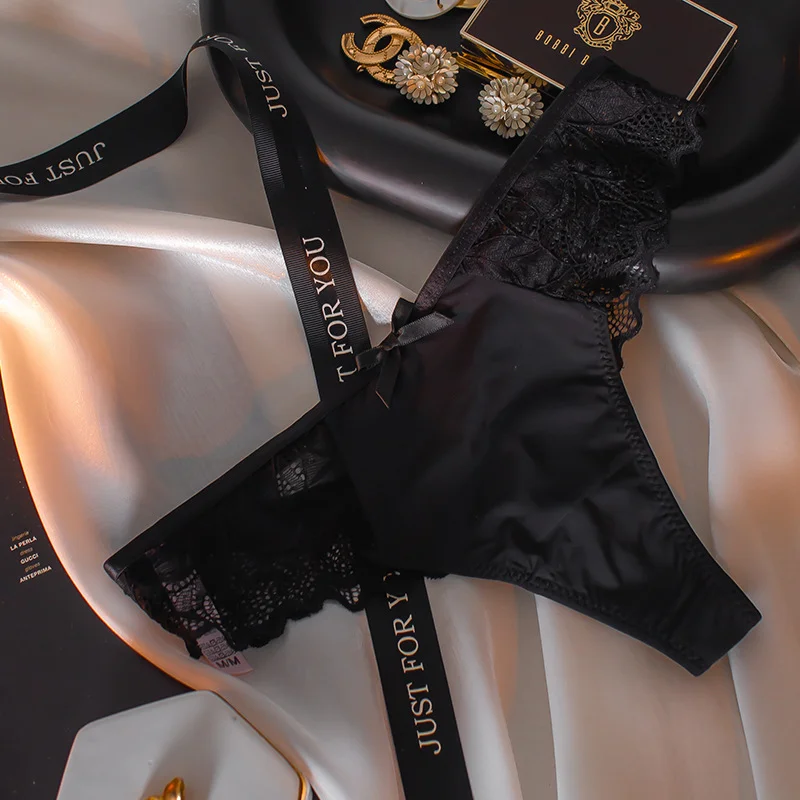 Athvotar Athvotar Empty Trousers V Flash Diamond Buckle Lace Side Trousers Without Trace Ice Splicing Lace Lady T-Tants