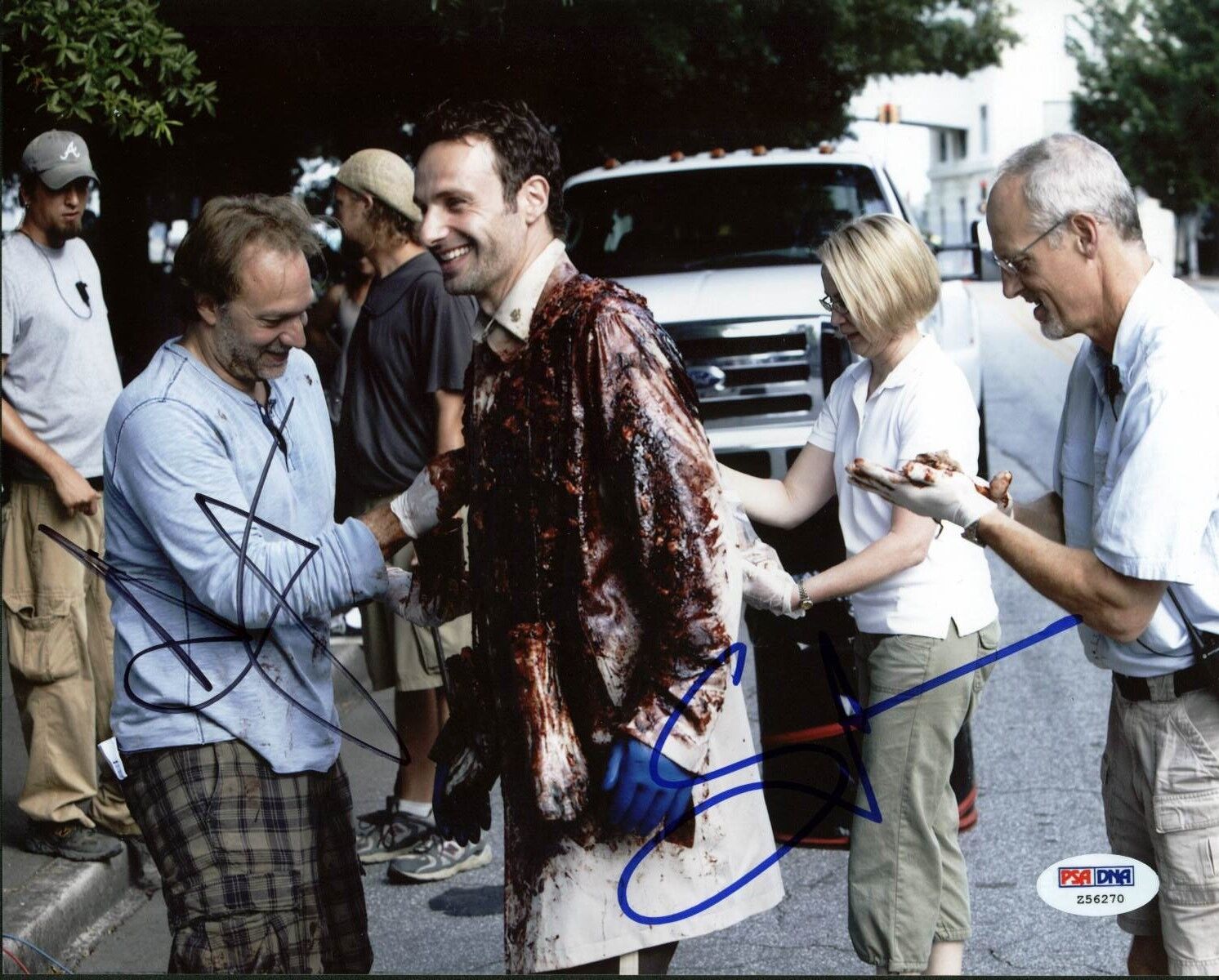 Andrew Lincoln & Greg Nicotero The Walking Dead Signed 8X10 Photo Poster painting PSA #Z56270