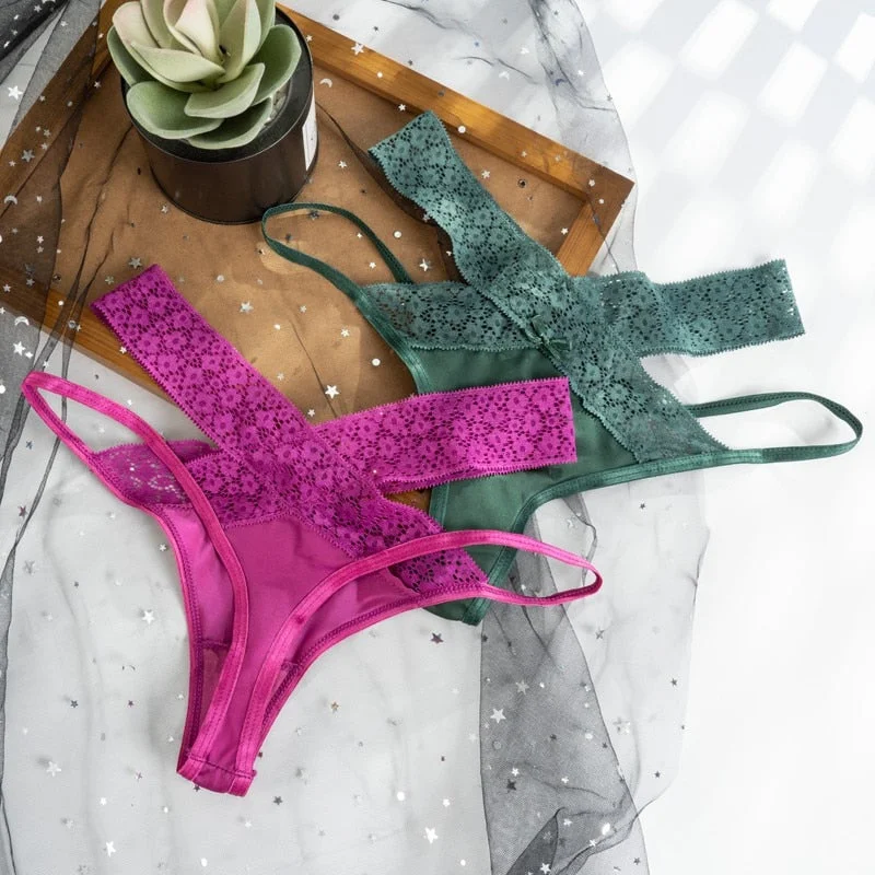 Women Sexy Lace Panties Transparent Low-waist Thong Intimate Lingerie Female Hollow Out Fashion Solid Color G String Underwear