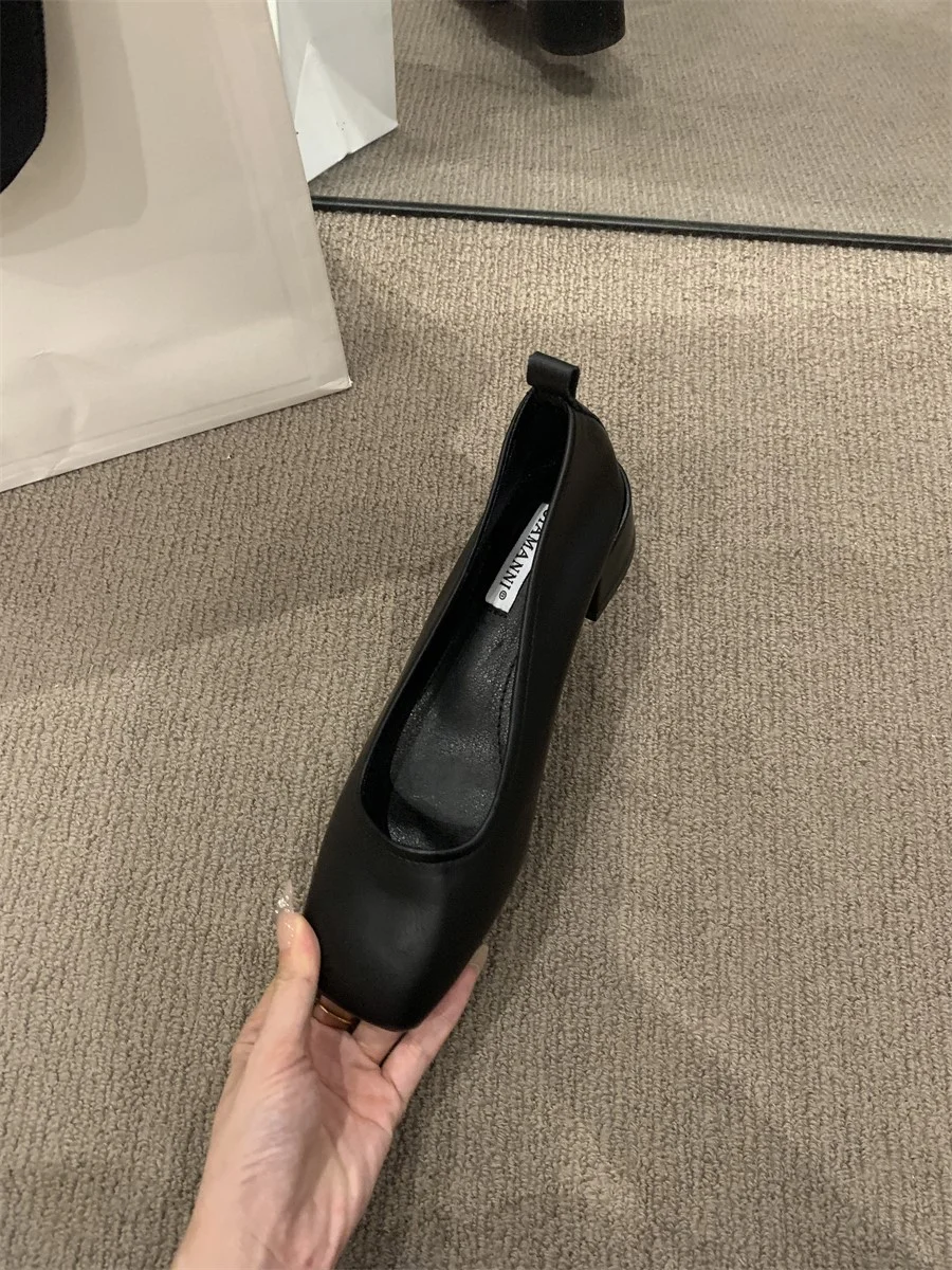 Churchf Churchf Shoes Women's Shoes Spring / Summer 2023 New Simple Commuting Versatile Square Head Shallow Thick Heel Temperament Ladle Shoes