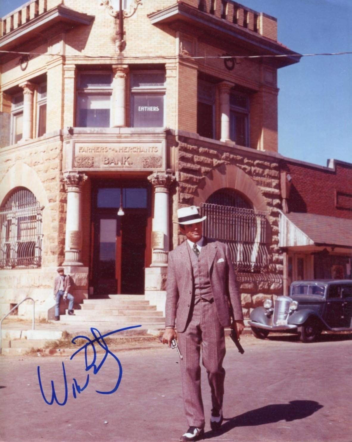 BONNIE AND CLYDE Warren Beatty autograph, signed Photo Poster painting