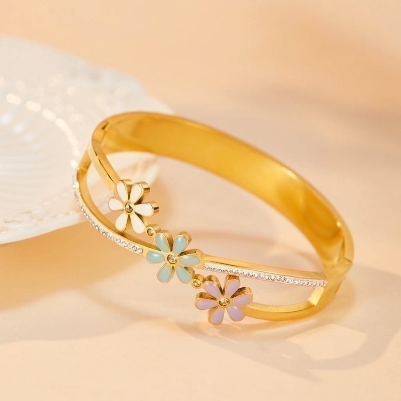 Vintage Style Daisy Stainless Steel Zircon Bangle In Bulk