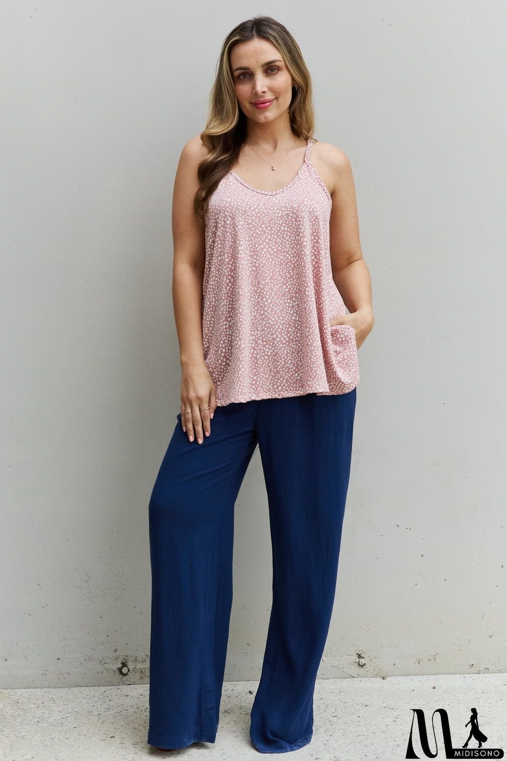 MidiSono - HOPELY High Love Spaghetting Strap V-Neck Top