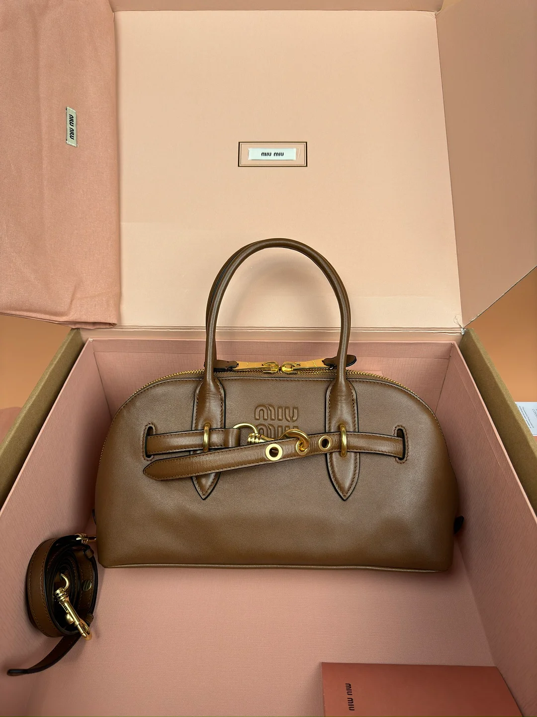 miumiu Aventure Nappa 
