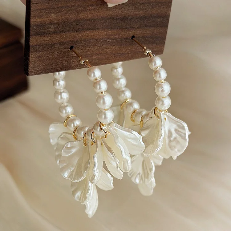 Seaside Vacation Pearl Petal Large Hoop Earrings