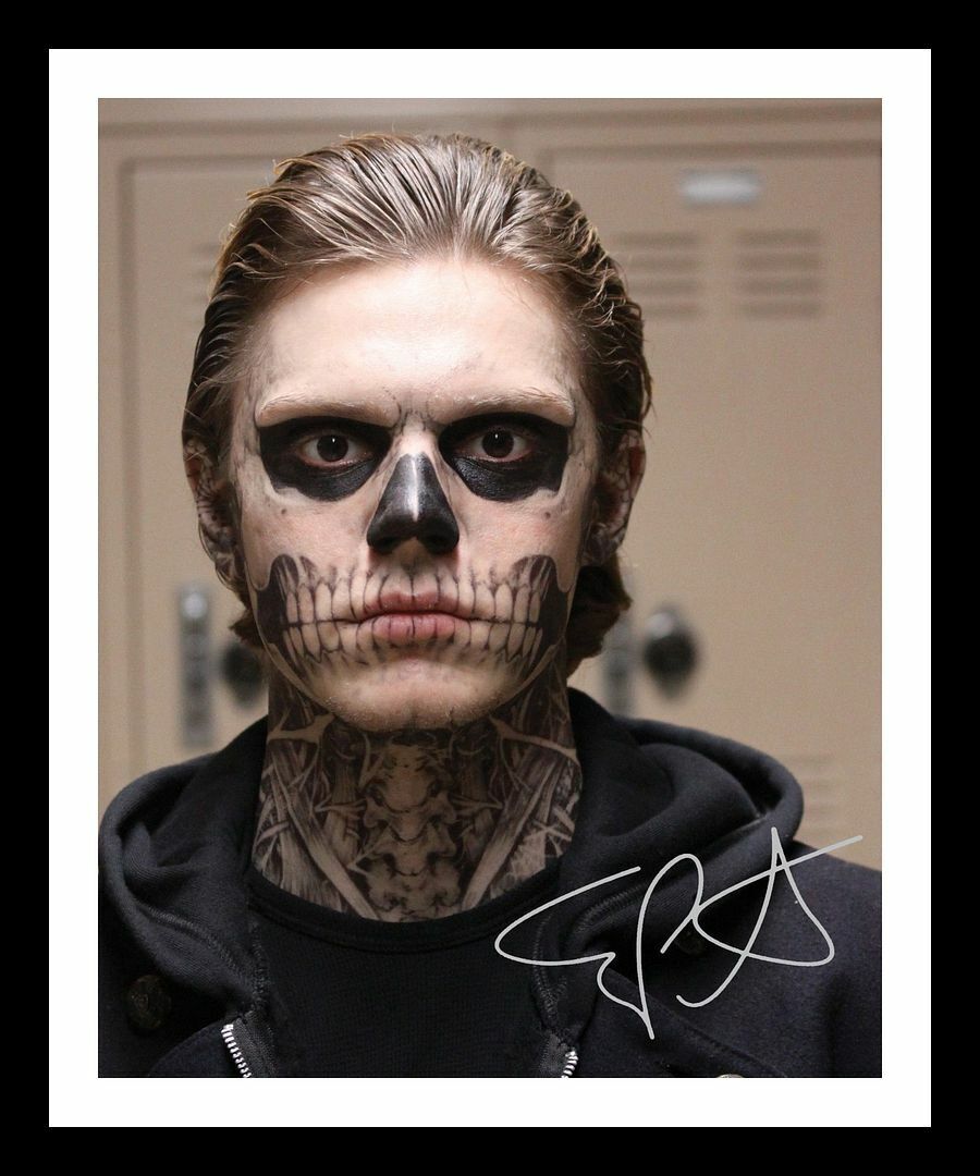 Evan Peters Autograph Signed & Framed Photo Poster painting 1