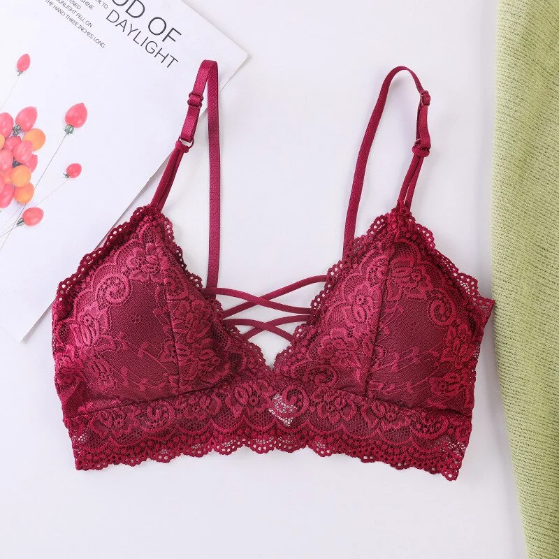 Sexy thin French lace wireless triangle cup ladies underwear soft bra deep seamless underwear V babes