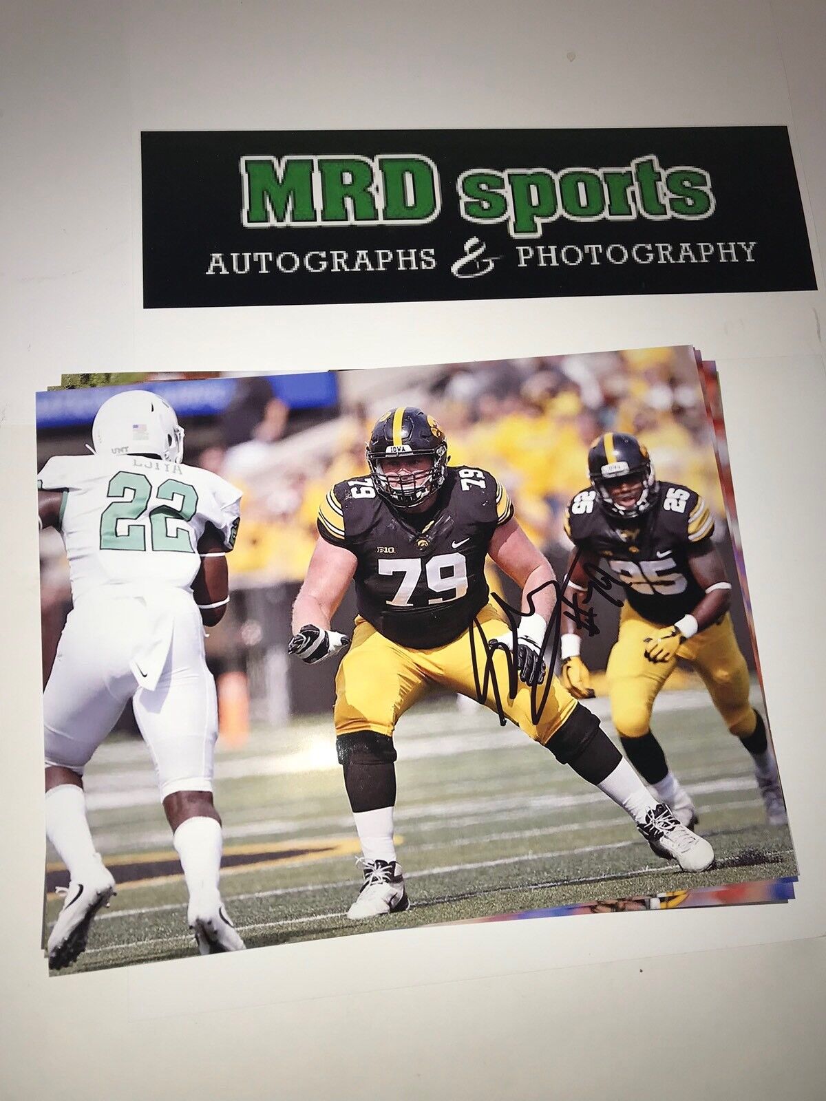 Sean Welsh Iowa Hawkeyes hand signed autographed 8x10 football Photo Poster painting D