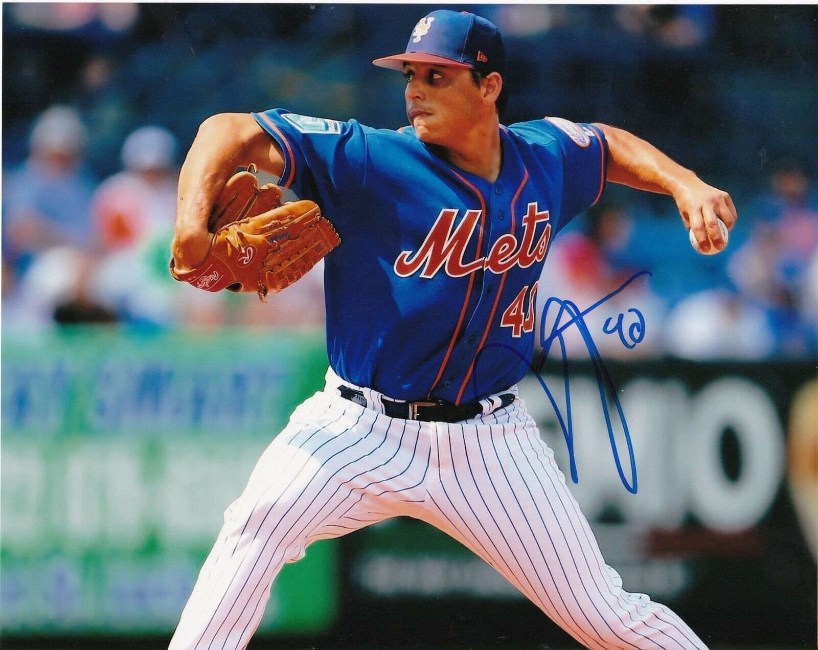 JASAON VARGAS NEW YORK METS ACTION SIGNED 8x10