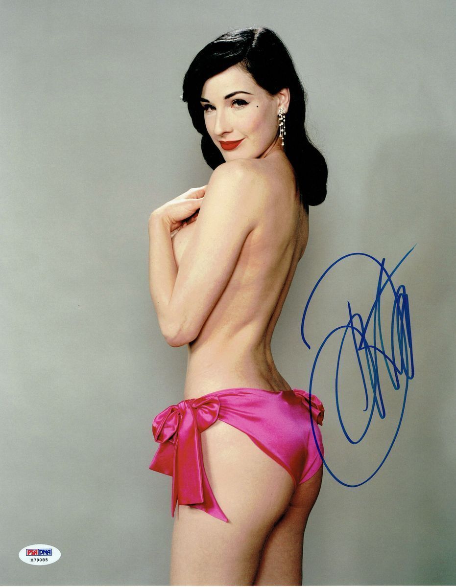 Dita Von Teese Signed Sexy Authentic Autographed 11x14 Photo Poster painting PSA/DNA #X79085