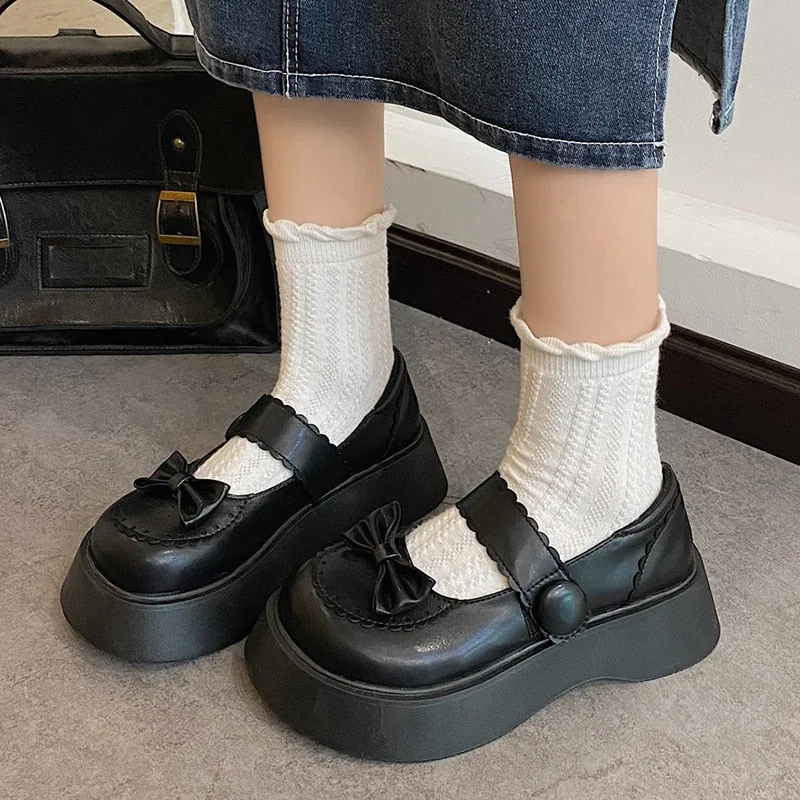 Japanese Style Bowknot Lolita Shoes Woman Patent Leather Chunky Mary Jane Women Pumps Thick Bottom Black Platform Shoes
