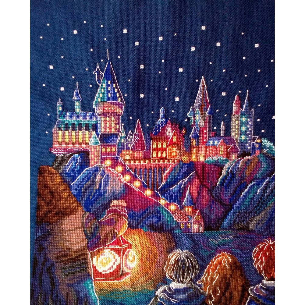 

Castle Tour - 14CT Stamped Cross Stitch - 28*35CM, 501 Original