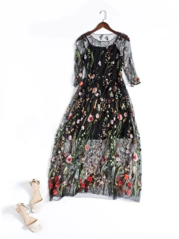 Elegant Short Sleeve Lace-up Floral-embroidered Mesh Swing Crew Neck Maxi Dress