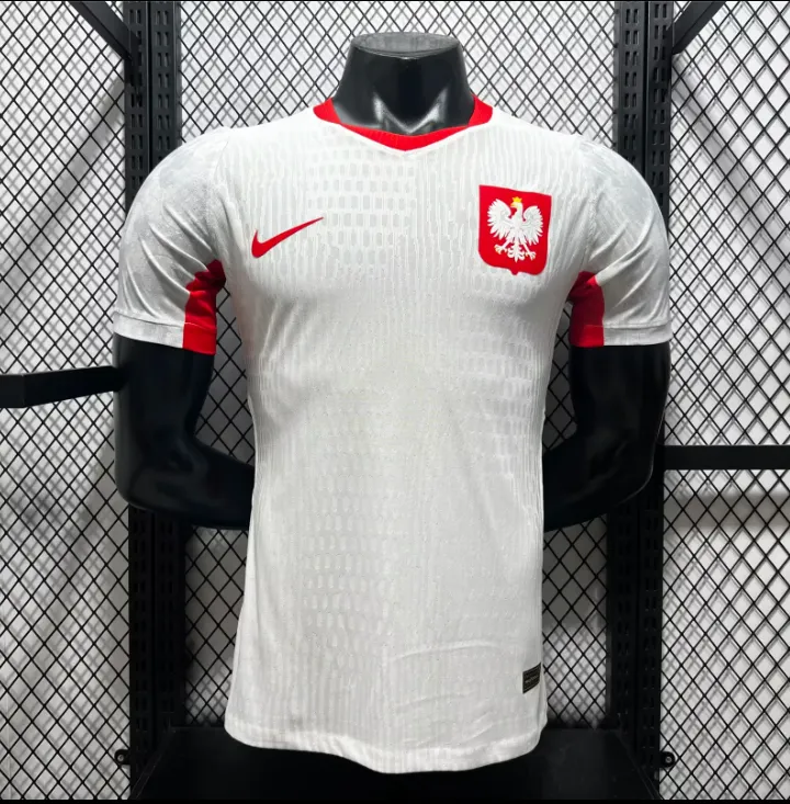 26  Poland Home Jersey &ndash; Player Version
