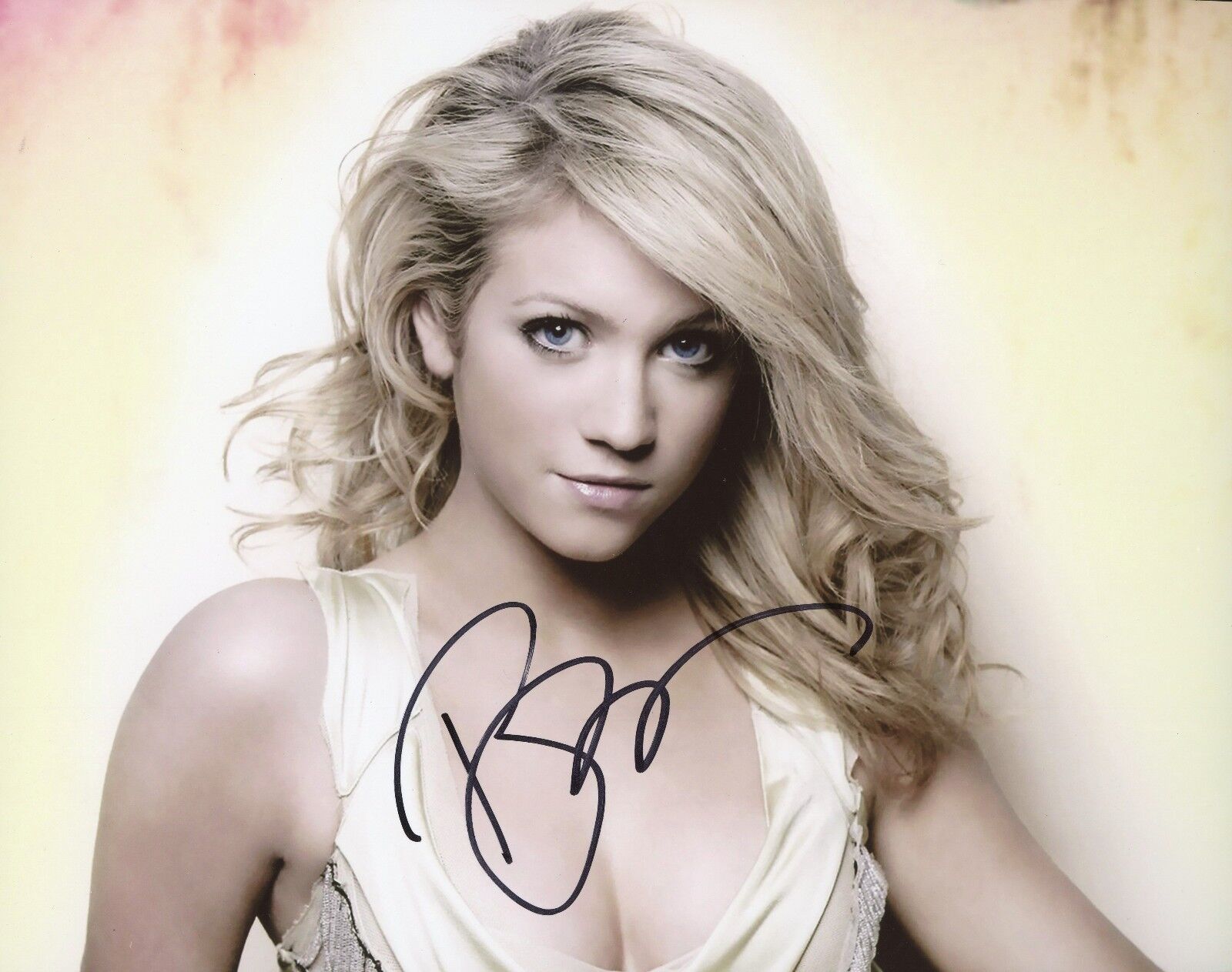 BRITTANY SNOW Authentic Hand-Signed Sexy