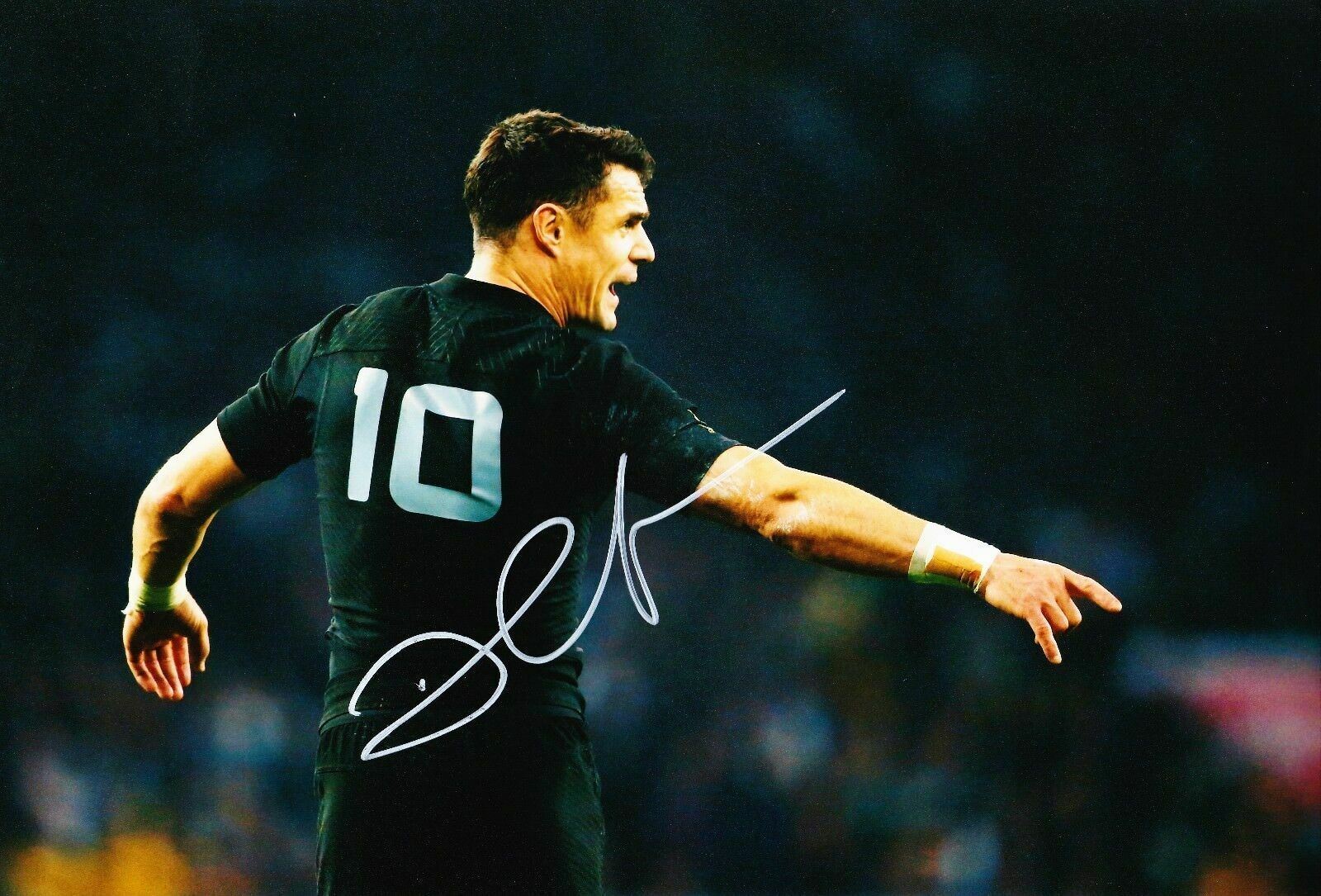 Dan Carter Signed 12X8 Photo Poster painting ALL BLACKS 2015 RUGBY WORLD CUP AFTAL COA (2184)