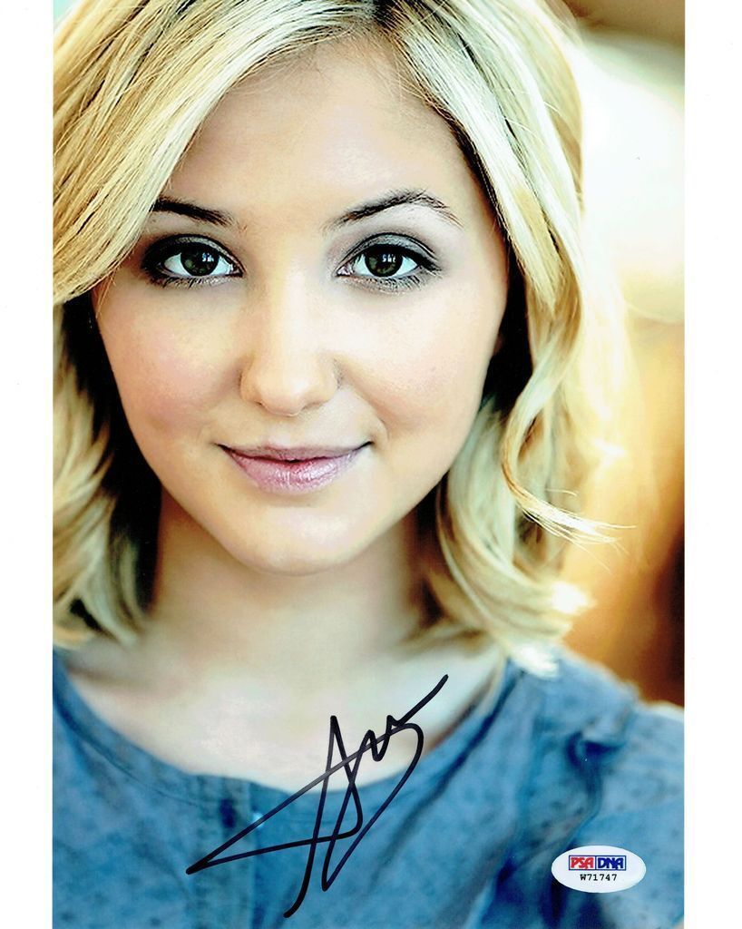 Audrey Whitby Signed Thundermans Authentic Autographed 8x10 Photo Poster painting PSA/DNA#W71747