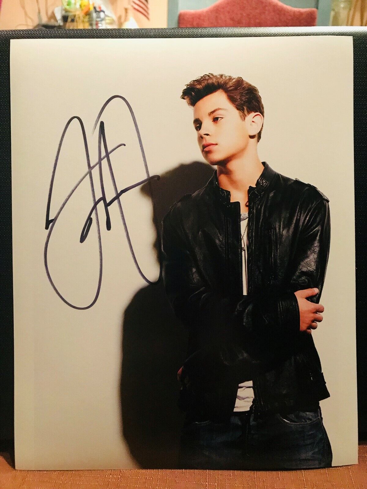 JAKE T AUSTIN HEAD SHOT AUTOGRAPHED Photo Poster painting SIGNED 8X10 #1