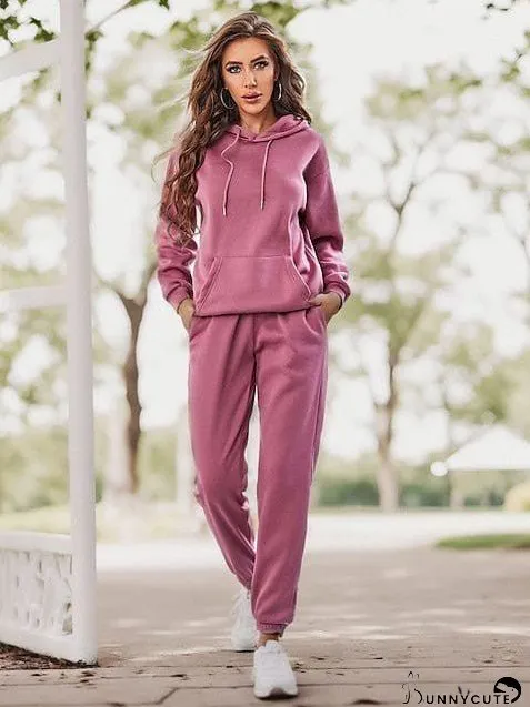 Women's Stylish Sweatsuit for Spring and Fall