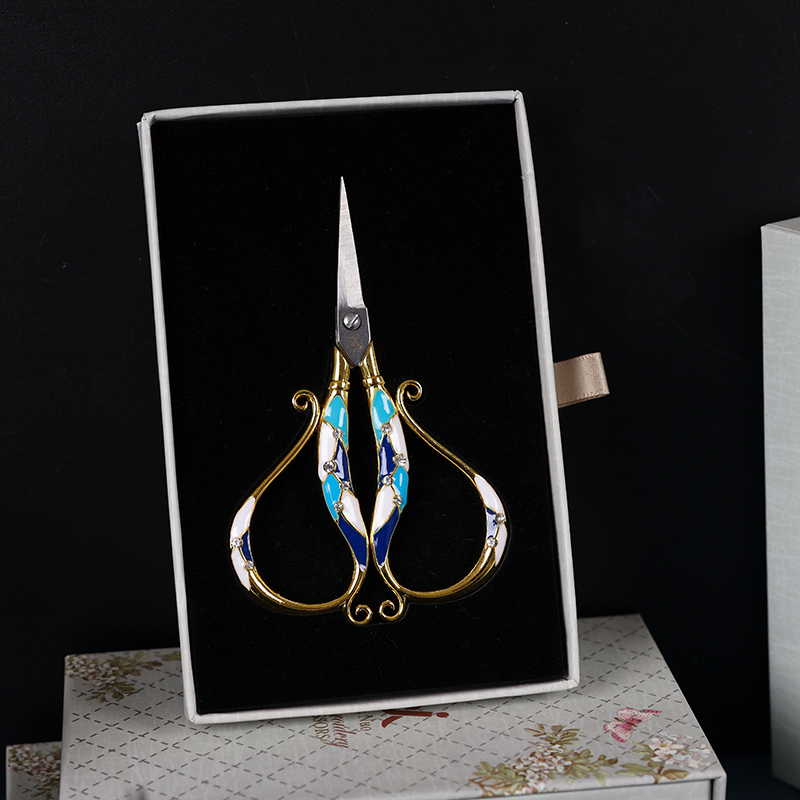 "Luxury Vintage Brass Scissors | Hand-forged for Paper Cutting, Sewing & Floristry | Retro Gold-plated Handle Premium Craftsmanship" Painting Fairy Cross Stitch