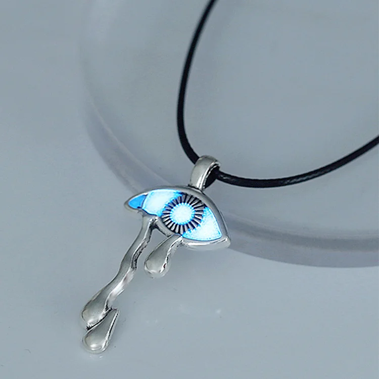 Glowing Devil's Eye Necklace Jewelry