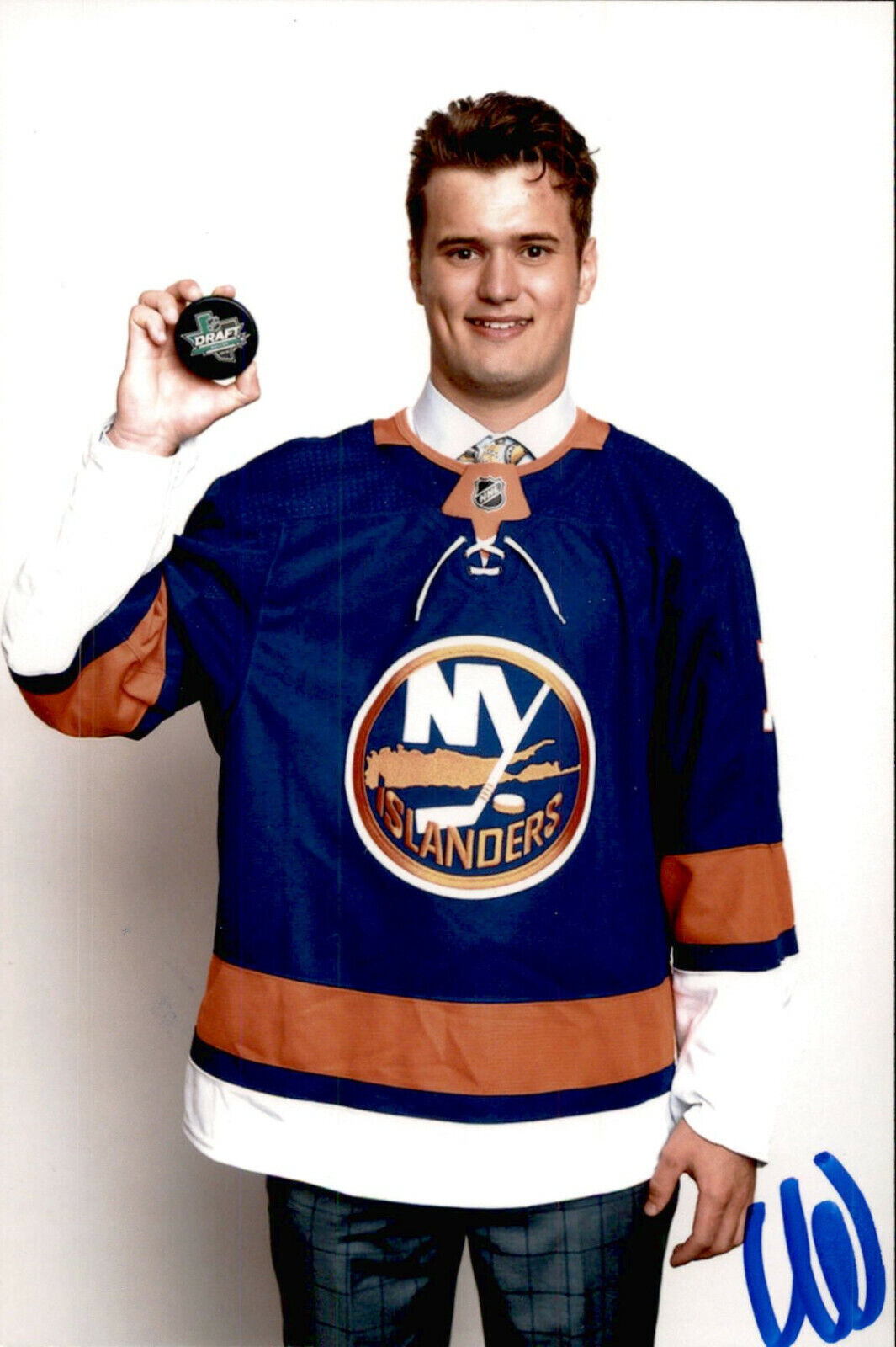 Oliver Wahlstrom SIGNED 4X6 Photo Poster painting NEW YORK ISLANDERS