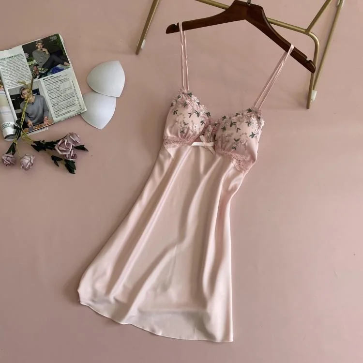 Uaang Lace Satin Nightdress Lady Strap Backless Nighty Gown Summer Sleeveless With Chest Pads Nightgown Sleepshirt Lounge Sleep Dress