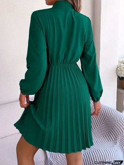 Tie Neck Balloon Sleeve Pleated Dress