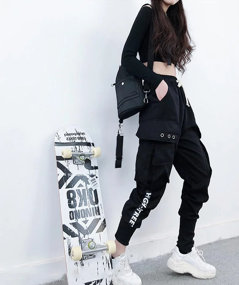 2021 Autumn Cargo Pants Women Letter Printed Loose Harajuku Pants for Women Hot Big Pocket Women's Sports Pants Women's Trouser